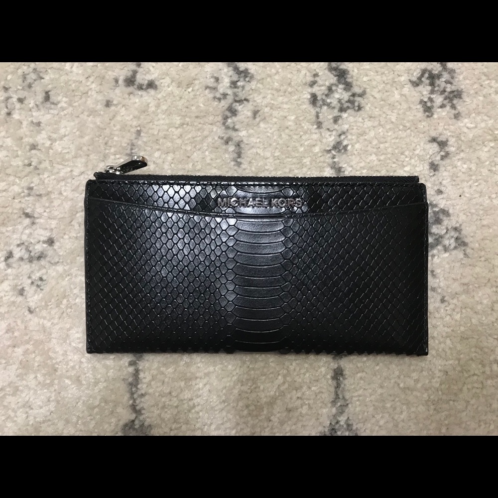 black leather Michael Kors clutch